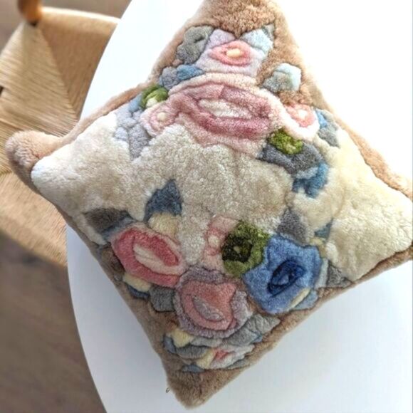 Vintage Floral Shearling Throw Pillow V2 - Picture 1 of 9